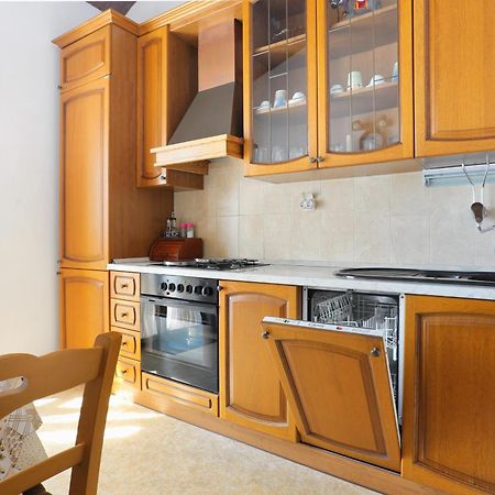 Apartments By The Sea Stanici, Omis - 1028 Tice المظهر الخارجي الصورة