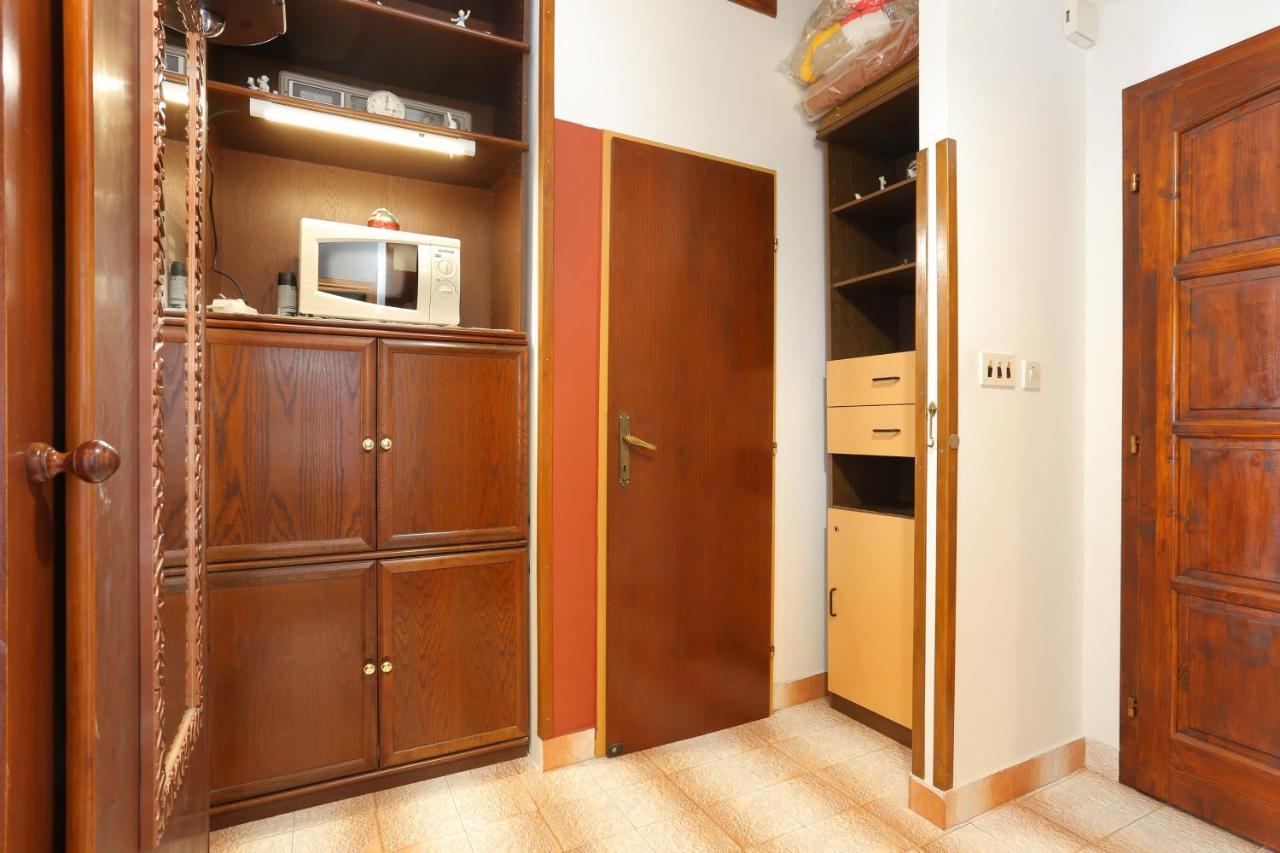 Apartments By The Sea Stanici, Omis - 1028 Tice المظهر الخارجي الصورة