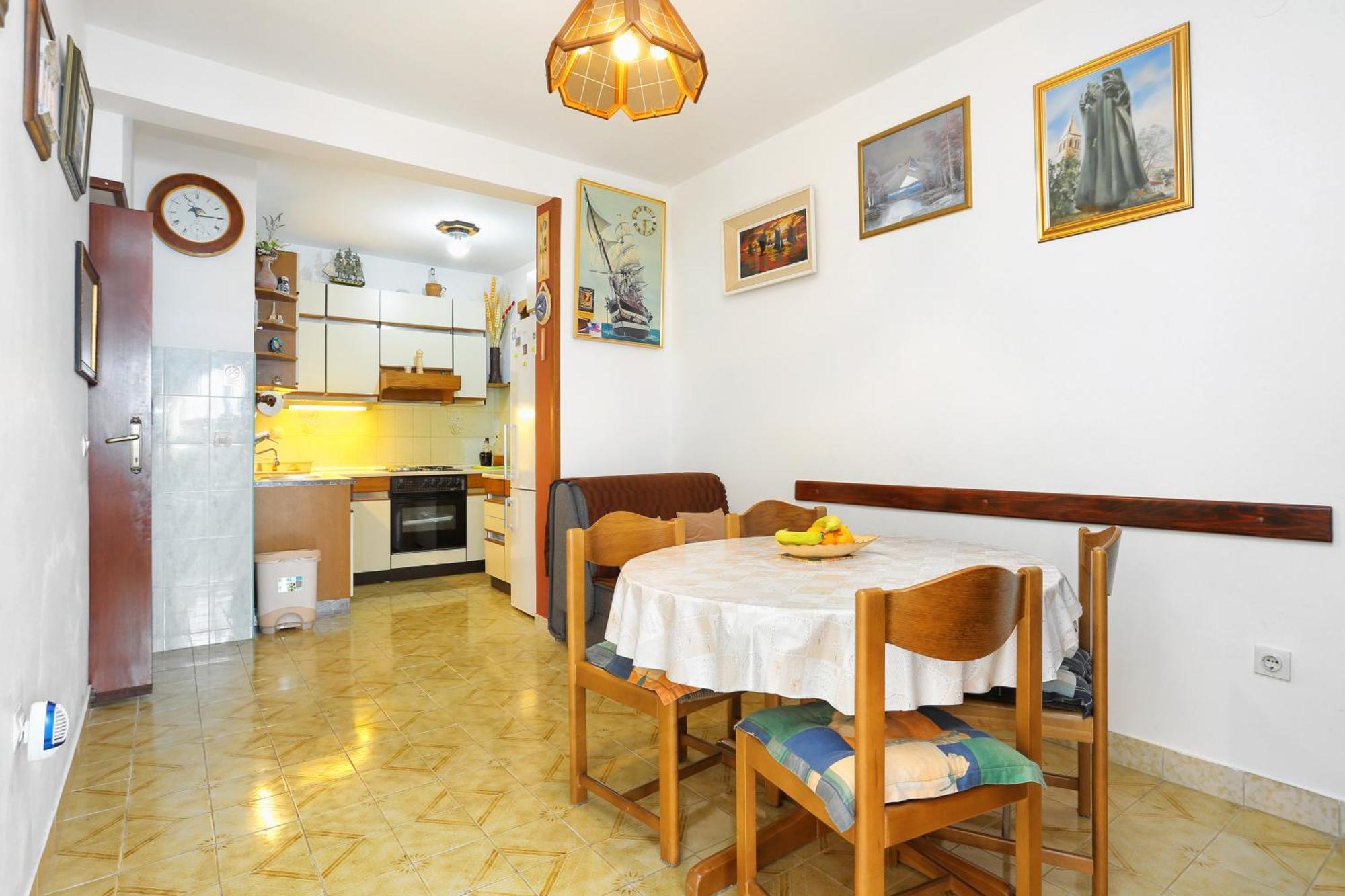 Apartments By The Sea Stanici, Omis - 1028 Tice الغرفة الصورة