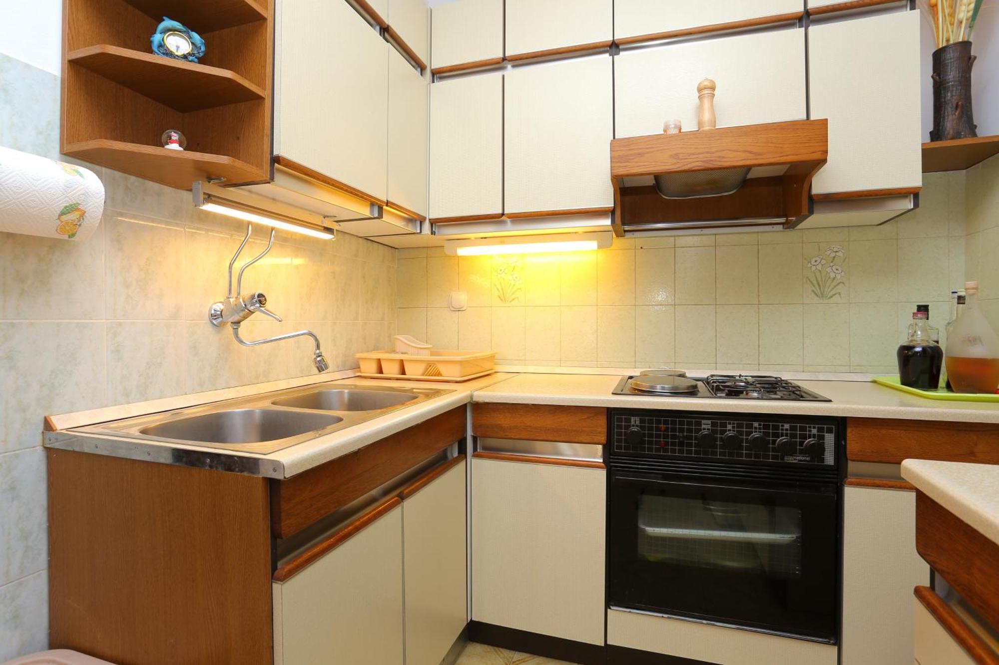 Apartments By The Sea Stanici, Omis - 1028 Tice الغرفة الصورة